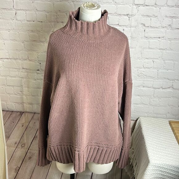 NEW DIRECTIONS SWEATER - Picture 2 of 8